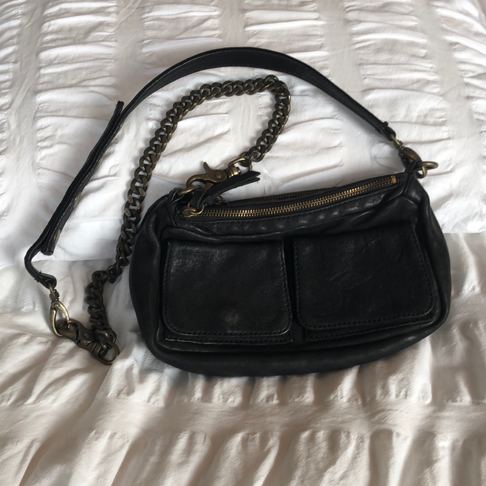 Lesa Wallace crossbody